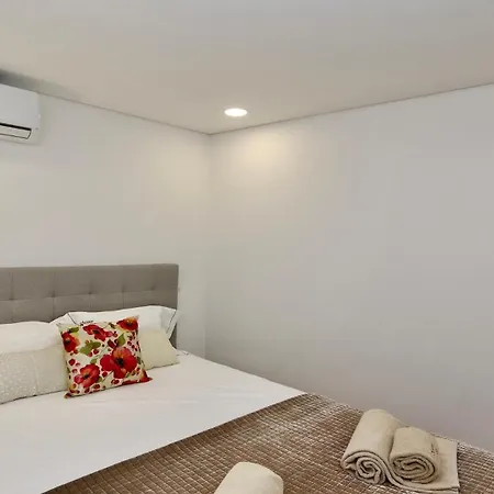 Tenis Golf Mar A209 - Cd 309 - Sleeps 2 Adults And 2 Children *