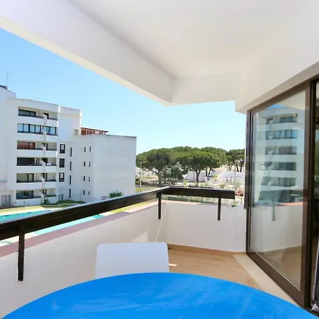 Tenis Golf Mar A209 - Cd 309 - Sleeps 2 Adults And 2 Children Vilamoura